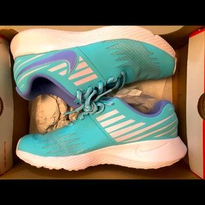 Nike Star Runner size 7